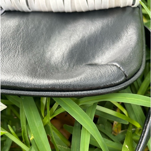 Distressed American Flag Fringe Crossbody - Picture 6 of 9